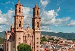 Tour Taxco y Pozas Azules con Tour Sin Límites
