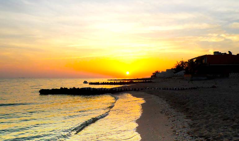 Tour Playa Chuburná, Chelem y Puerto Progreso con Tour Sin Límites